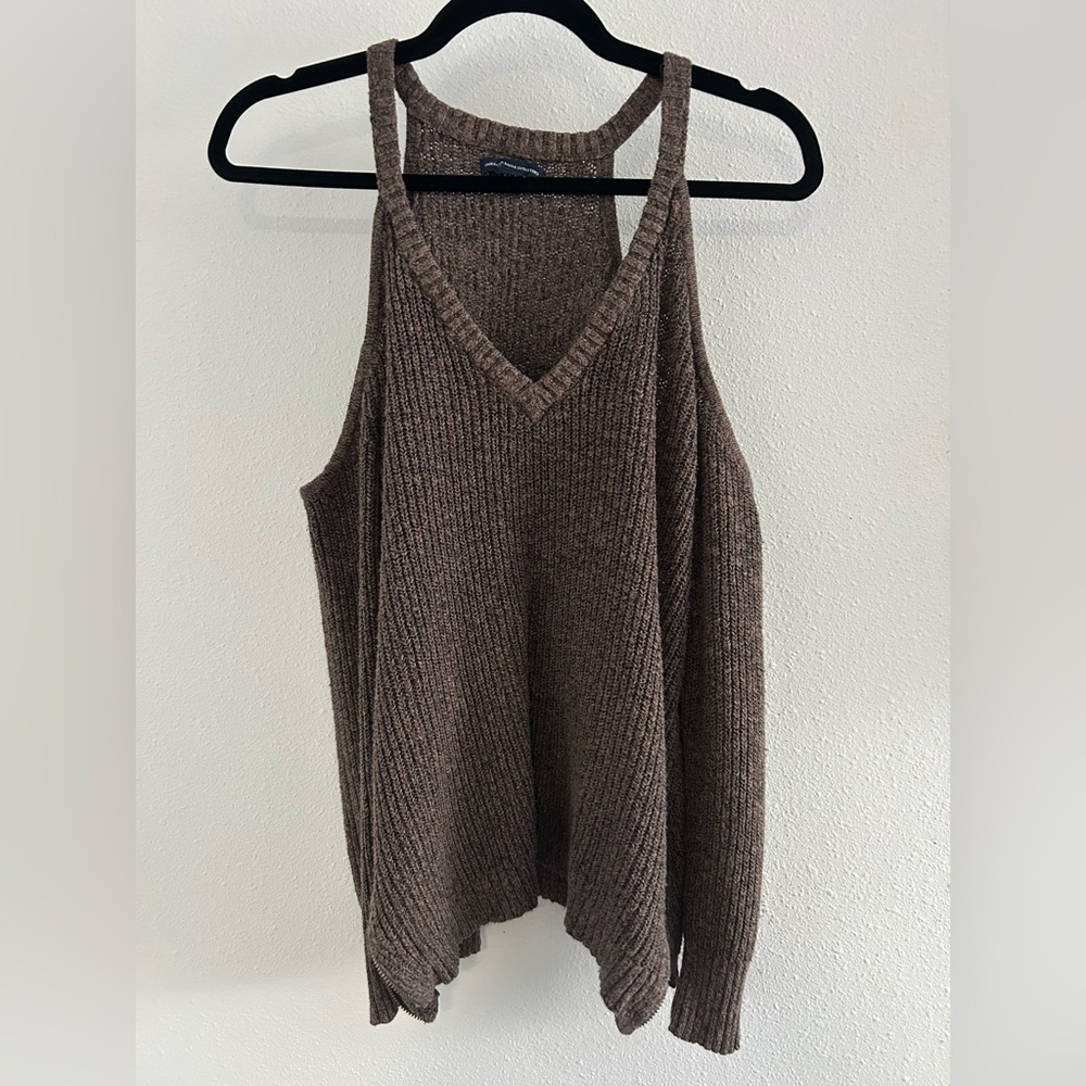American Eagle Outfitters Brown Ribbed V‑Neck Knit Cold Shoulder Top